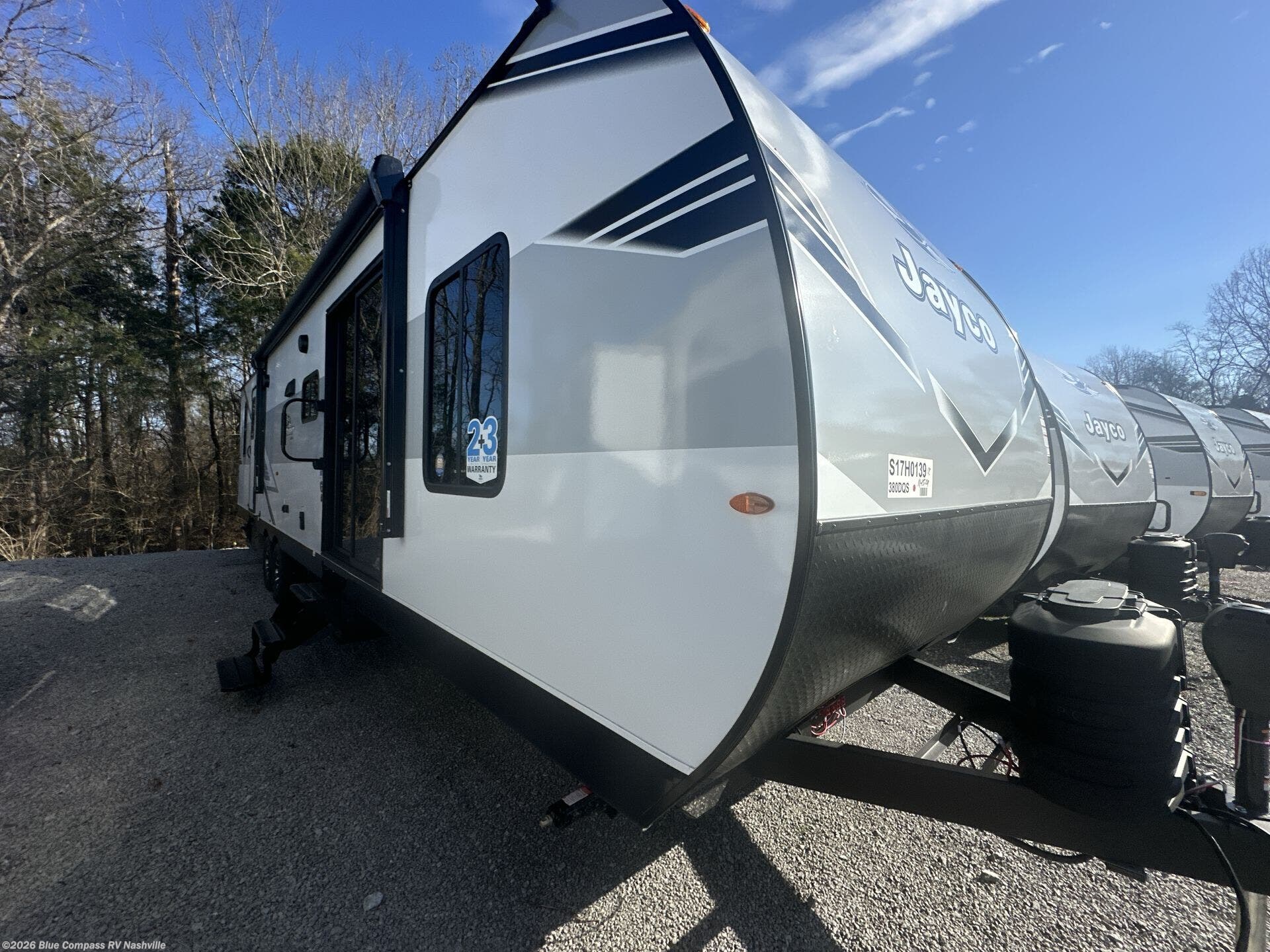 New 2025 Jayco Jay Flight 380DQS available in Lebanon, Tennessee
