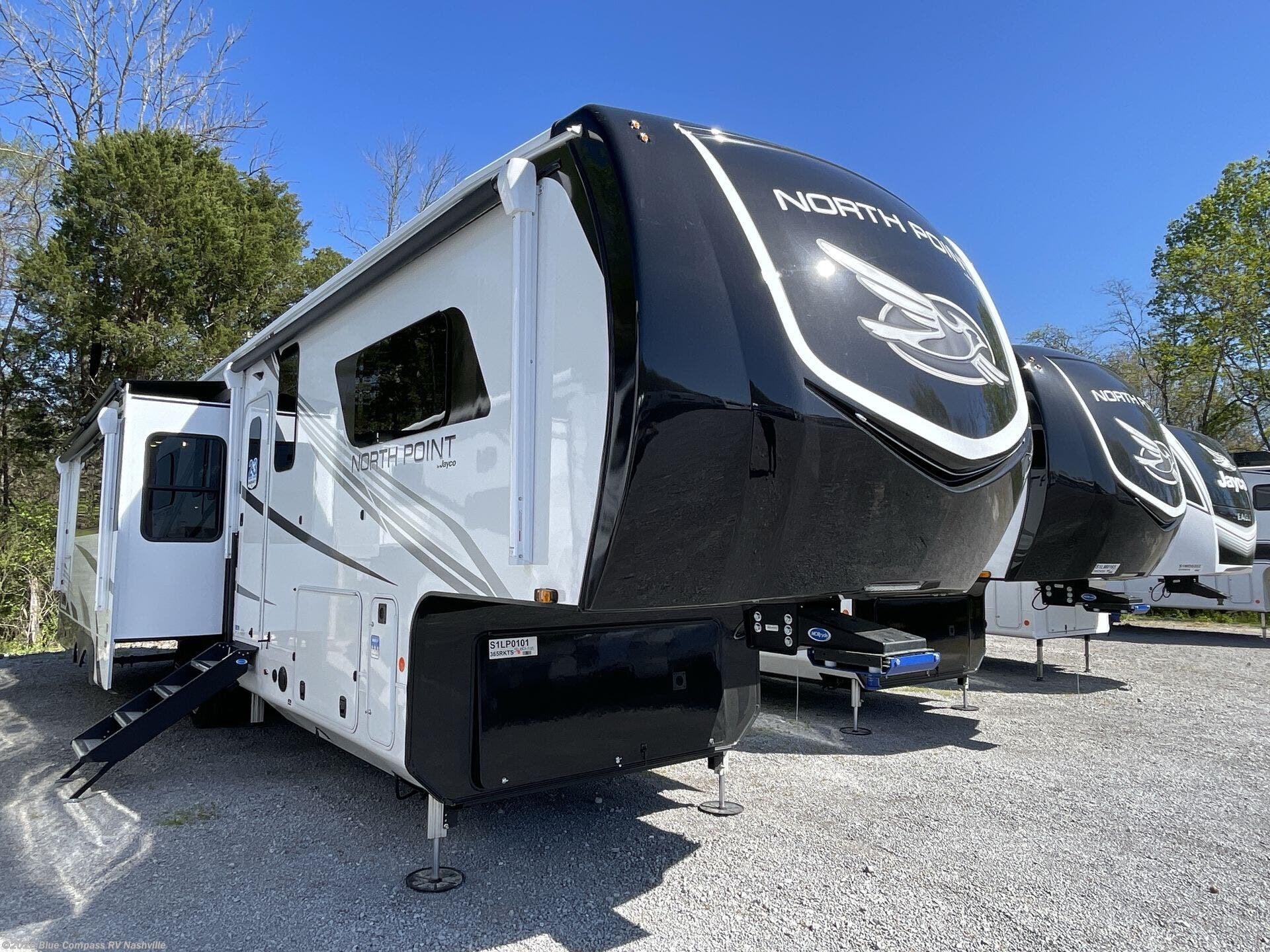 New 2025 Jayco North Point 365RKTS available in Lebanon, Tennessee