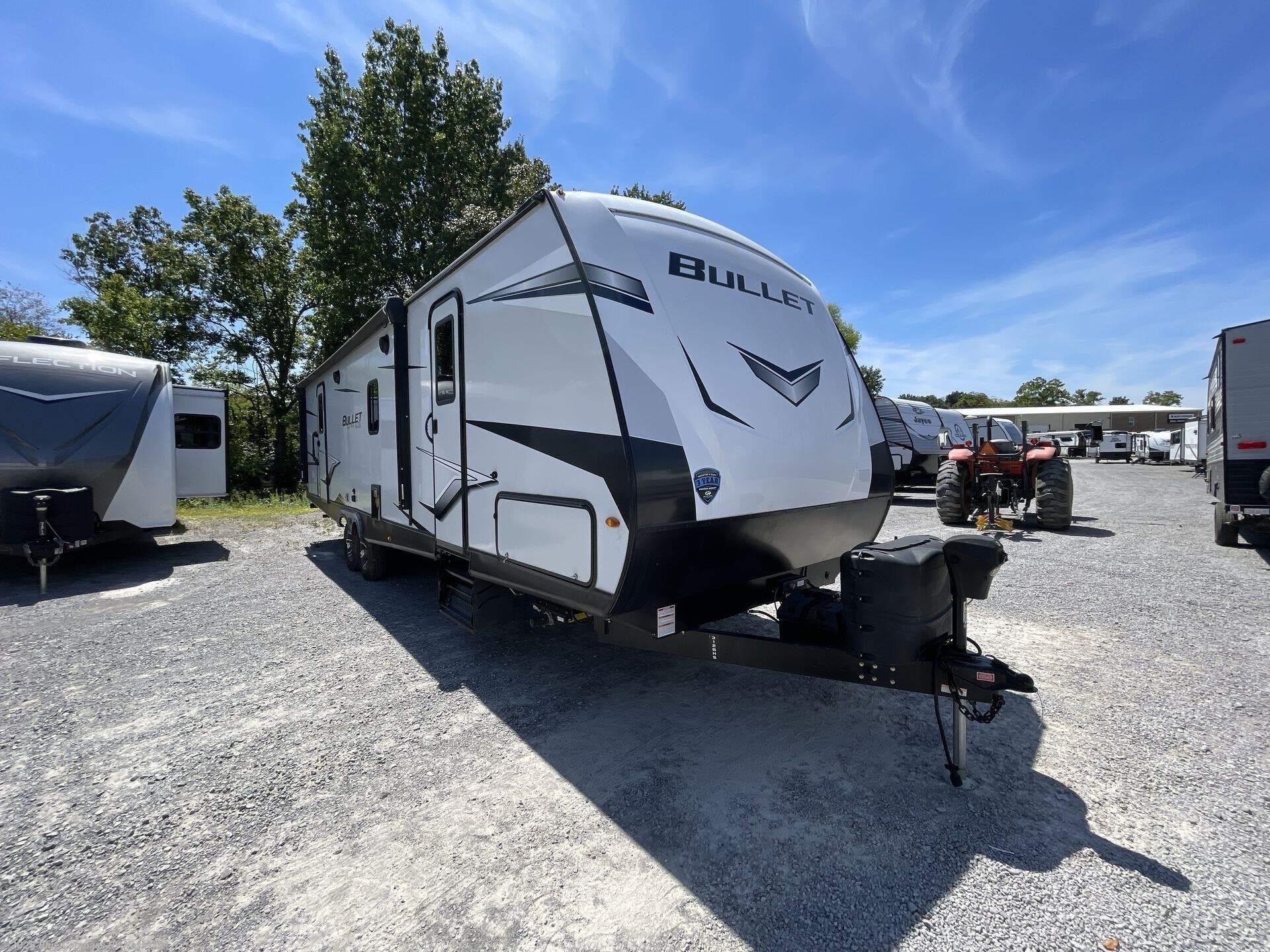 Used 2023 Keystone Bullet 312BHS available in Lebanon, Tennessee