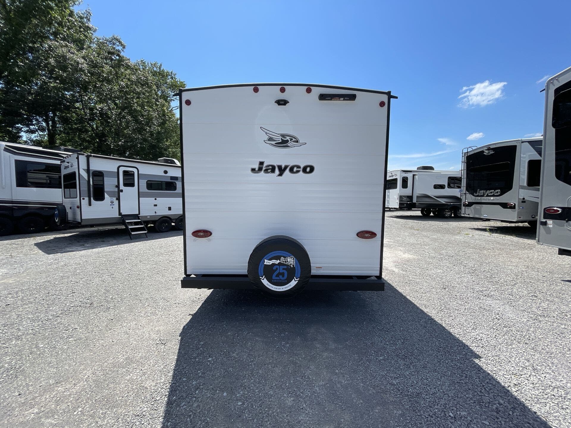 New 2027 Jayco Jay Flight SLX 260BH available in Lebanon, Tennessee