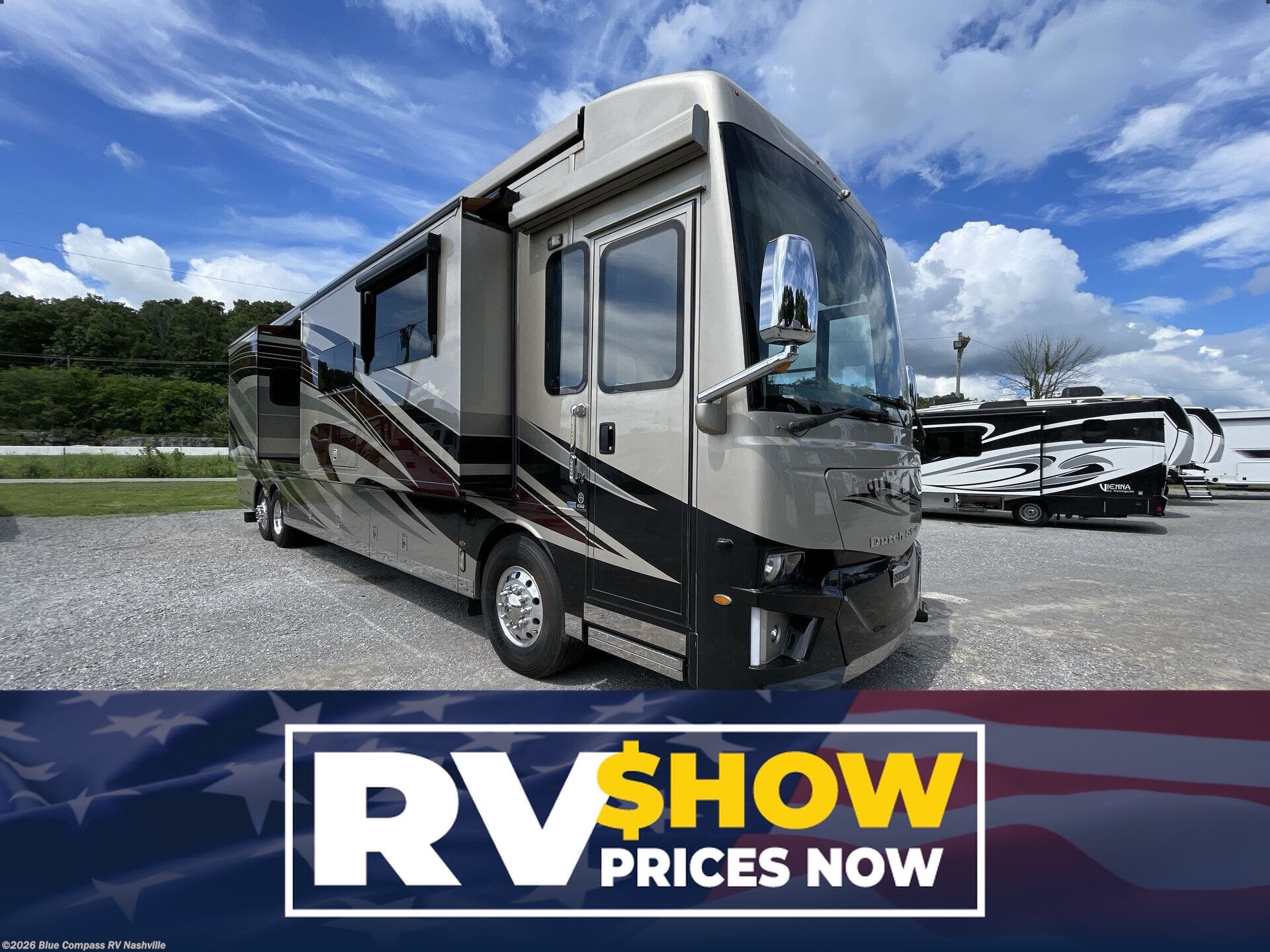 Used 2019  Newmar Dutch Star 4362 by Newmar from Blue Compass RV Nashville in Lebanon, TN