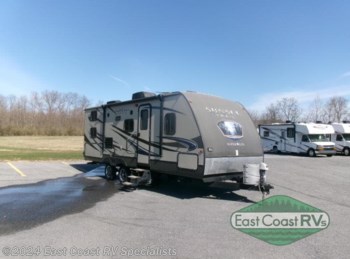 Used 2014 CrossRoads Sunset Trail Super Lite ST240BH available in Bedford, Pennsylvania