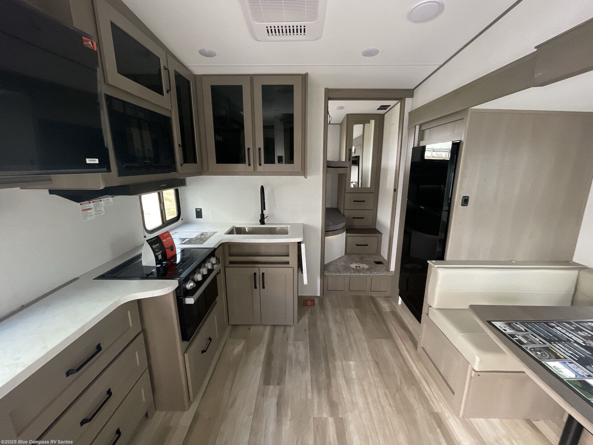 New 2025 Grand Design Reflection 100 Series 27BH available in Santee, California