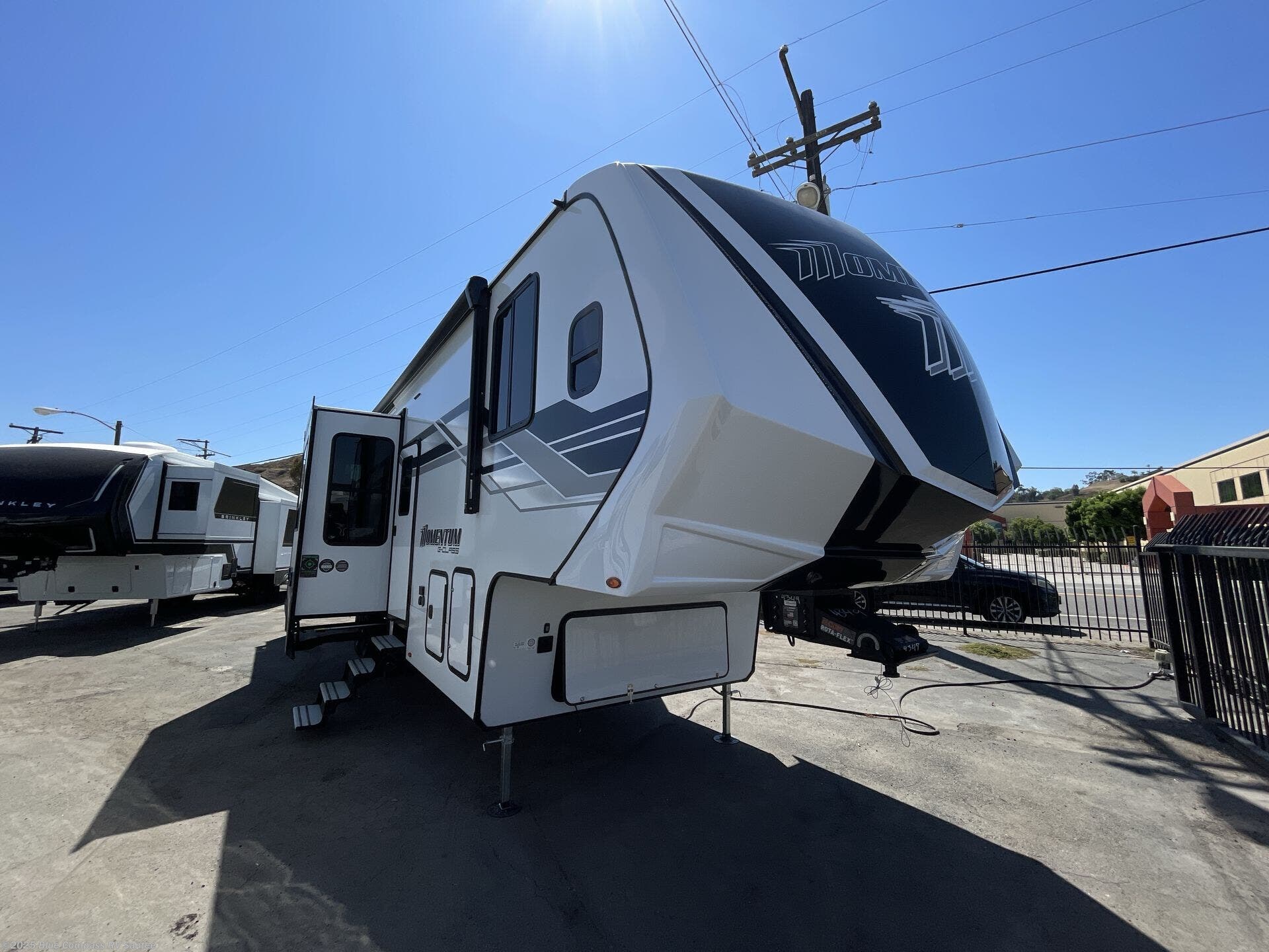 New 2026 Grand Design Momentum G-Class 350G available in Santee, California