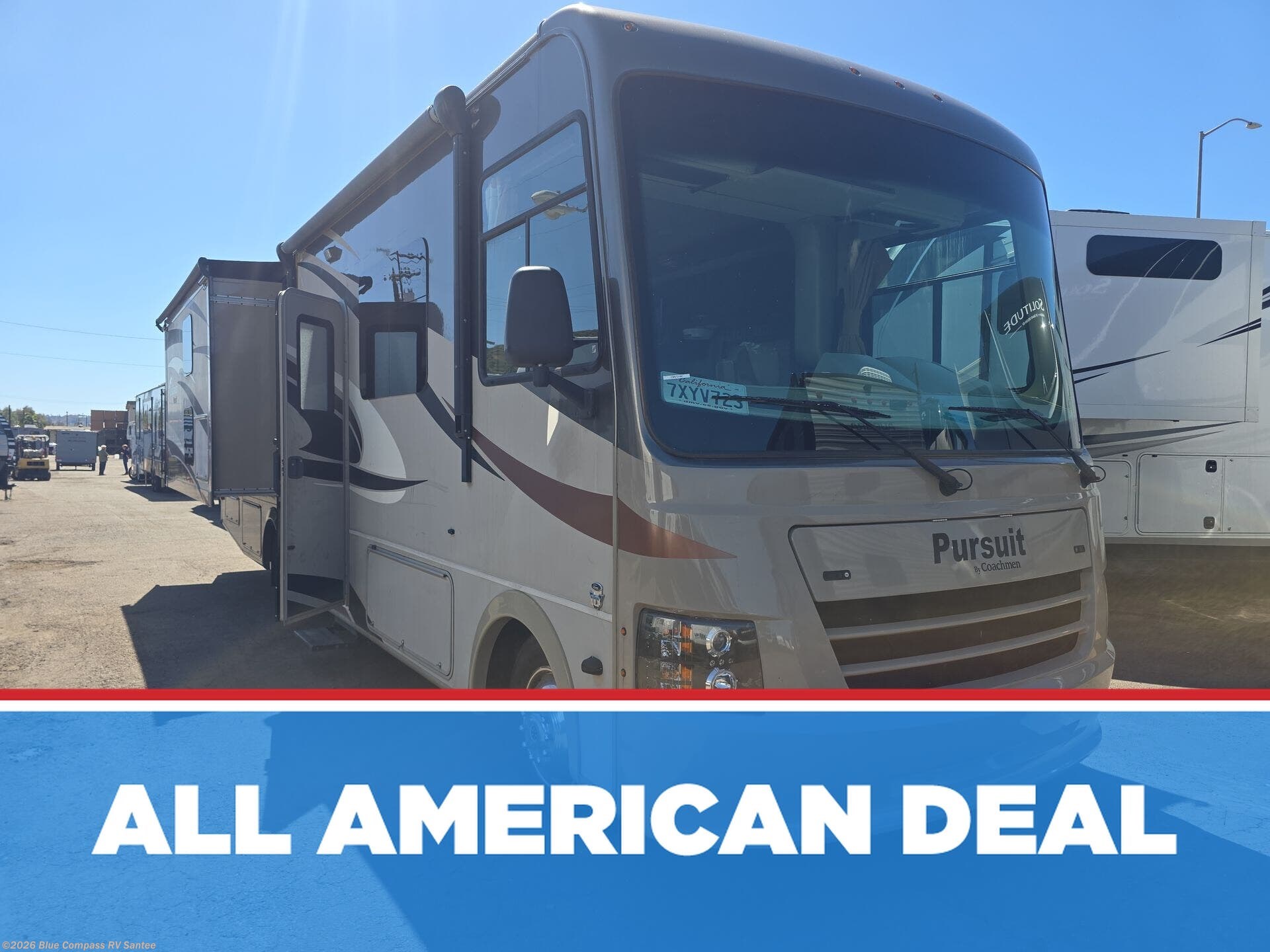 Used 2017 Coachmen Pursuit 33 BH available in Santee, California