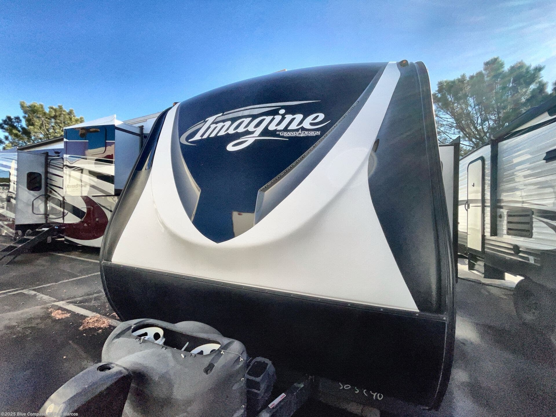 Used 2021 Grand Design Imagine 2800BH available in San Marcos, California