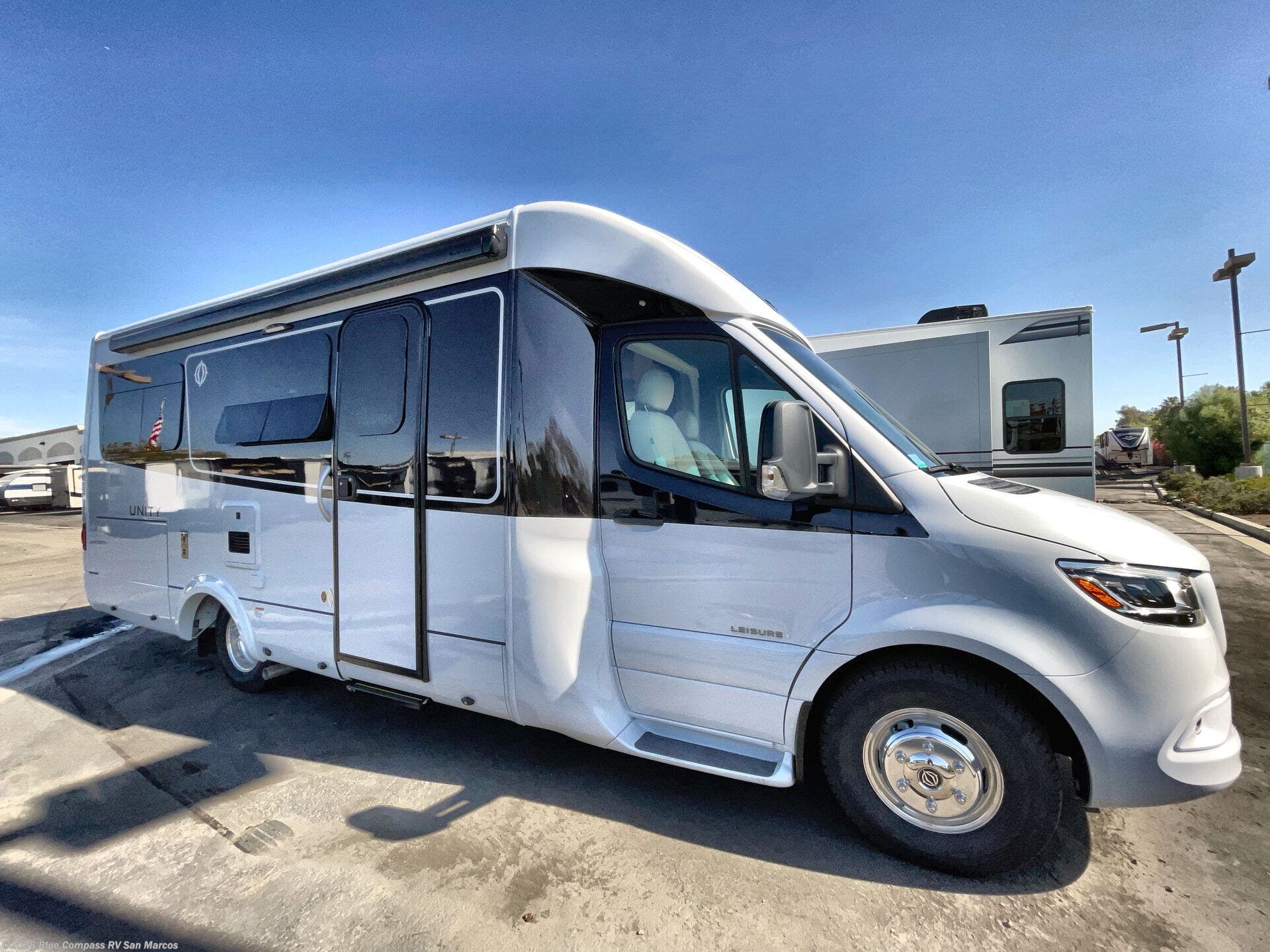 New 2026 Leisure Travel Unity U24CB available in San Marcos, California