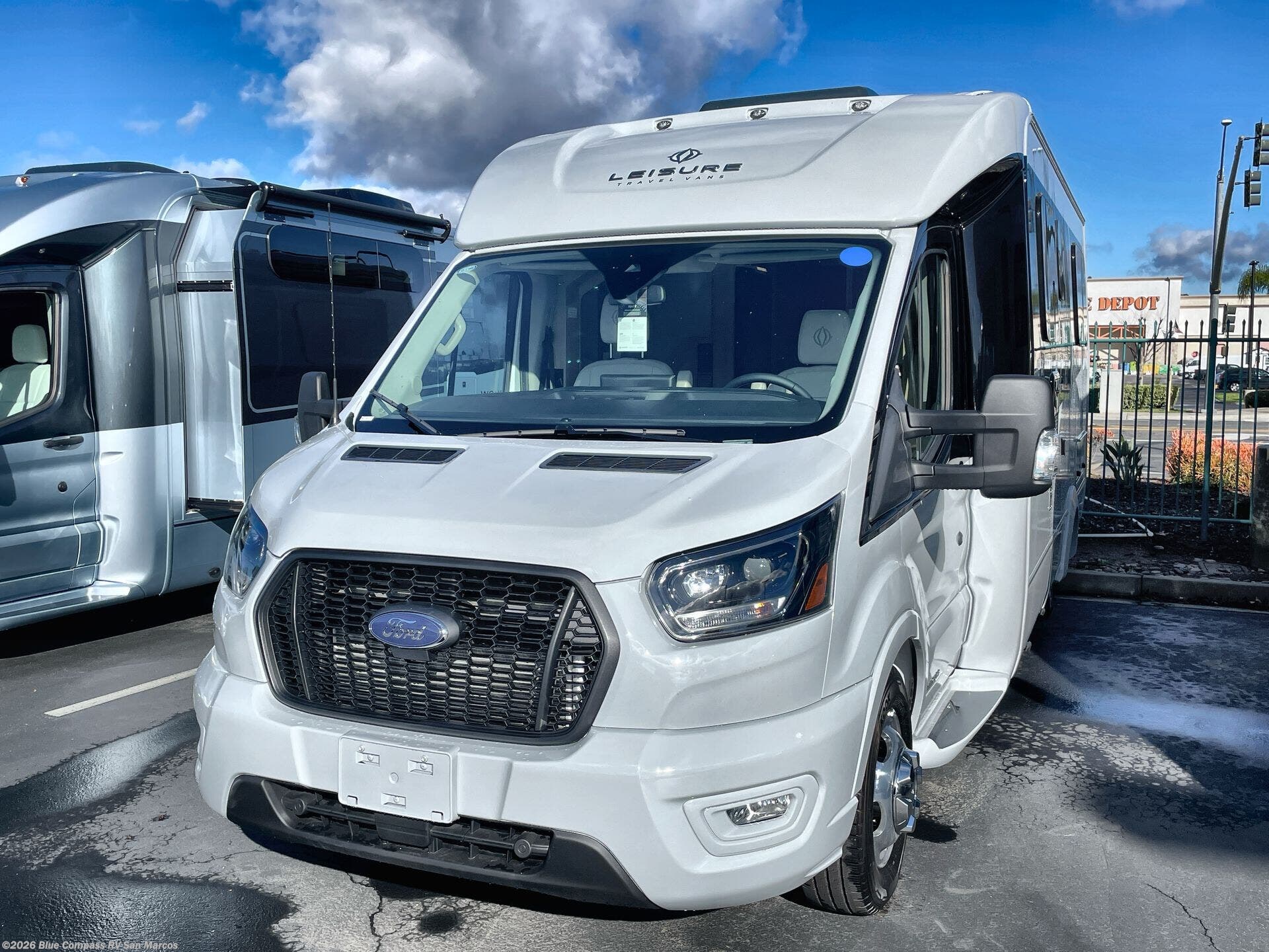 New 2026 Leisure Travel Wonder 24RL available in San Marcos, California