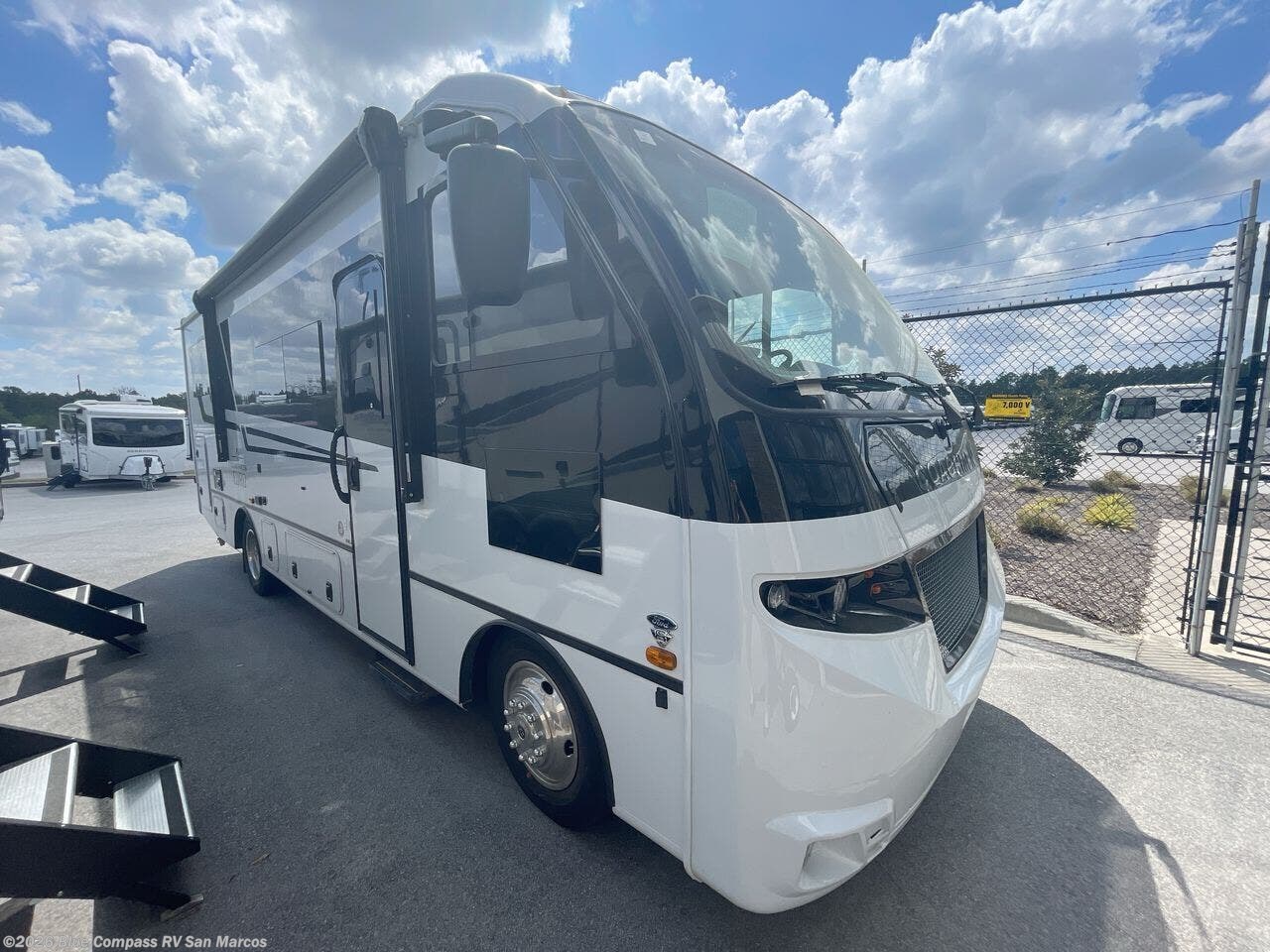 New 2026 Coachmen Euro 25LE available in San Marcos, California