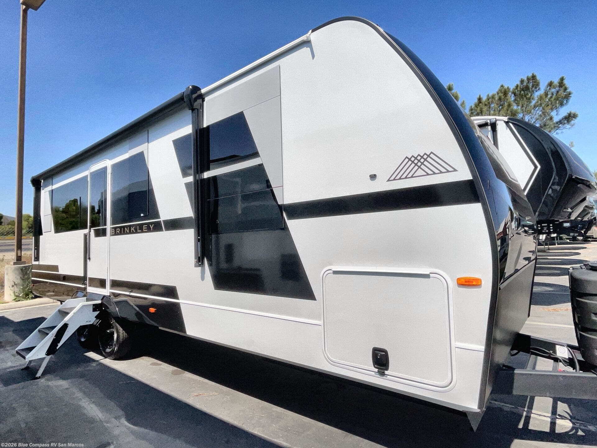New 2026 Brinkley RV Model I 275 available in San Marcos, California