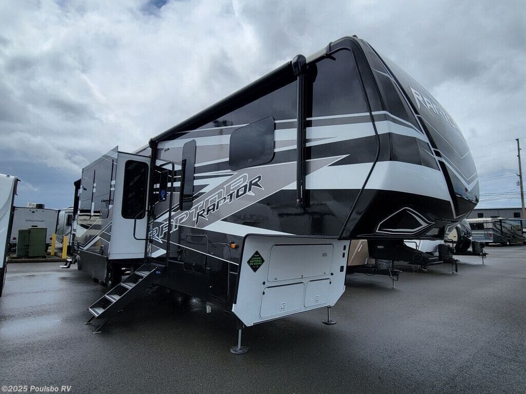New 2024 Keystone Raptor 428 available in Mount Vernon, Washington