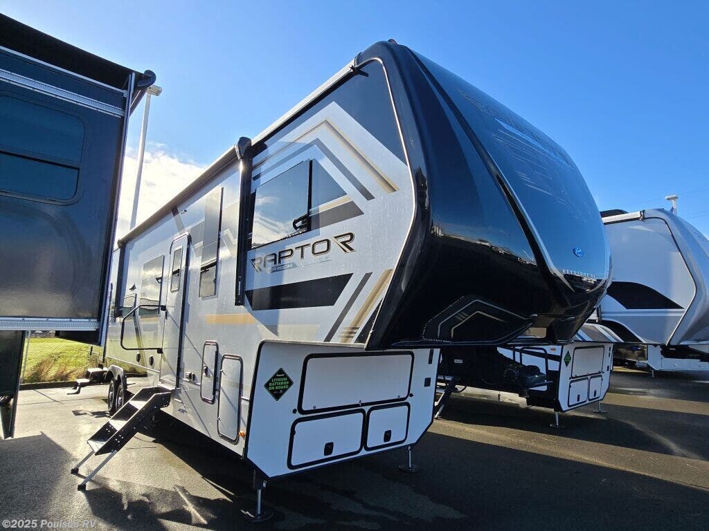 New 2025 Keystone Raptor Carbon 360 available in Mount Vernon, Washington