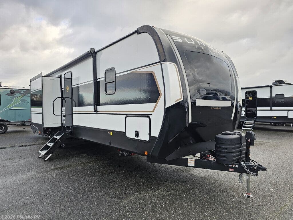 New 2026 CrossRoads Sunset Trail SS331BH available in Mount Vernon, Washington