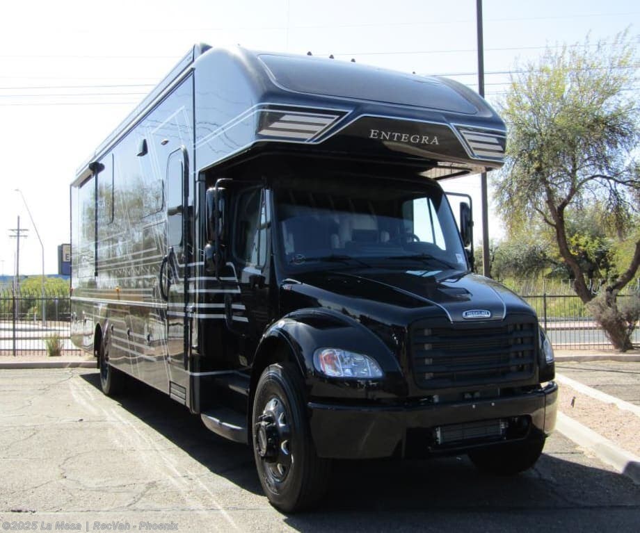 New 2025 Entegra Coach Accolade XL 37K-XL available in Phoenix, Arizona