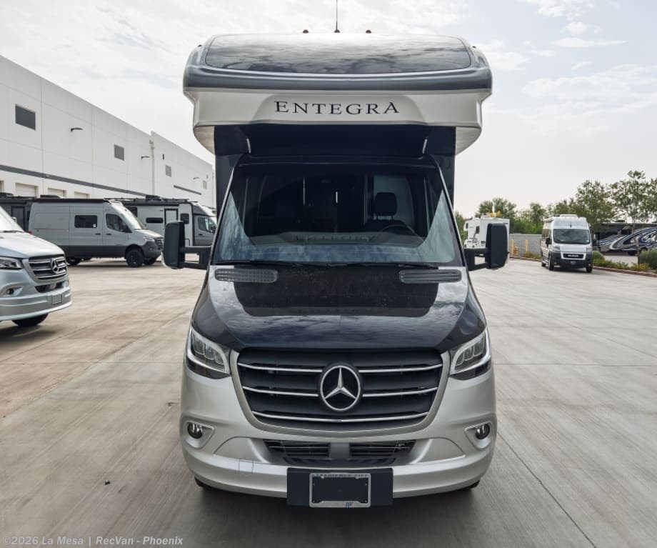 Used 2023  Entegra Coach Qwest 24R by Entegra Coach from La Mesa | RecVan - Phoenix  in Phoenix, AZ