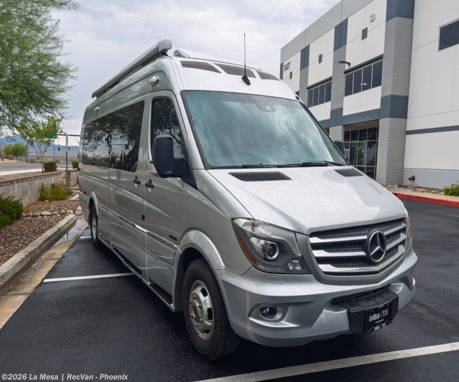 Used 2018  Roadtrek E-Trek XL by Roadtrek from La Mesa | RecVan - Phoenix  in Phoenix, AZ