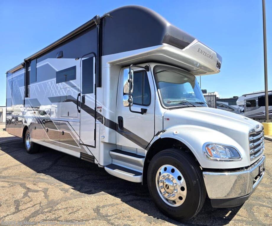 New 2026 Entegra Coach Accolade 37K available in Albuquerque, New Mexico