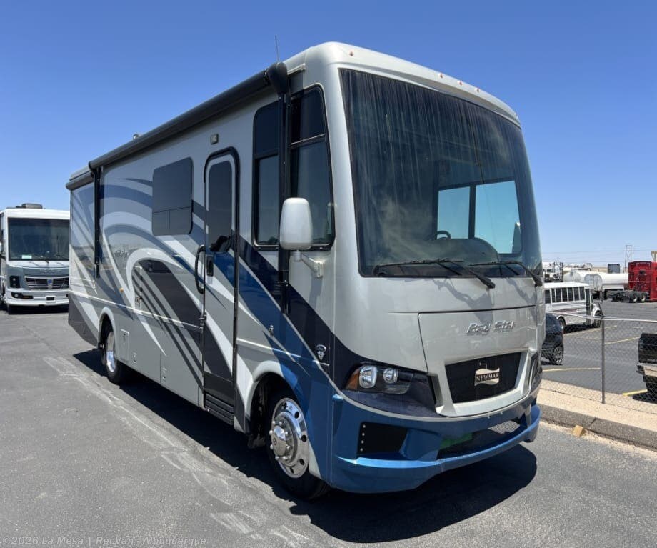 Used 2022 Newmar Bay Star 3014 available in Albuquerque, New Mexico