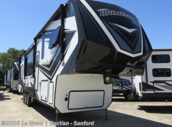 New 2023 Grand Design Momentum 397THS available in Sanford, Florida