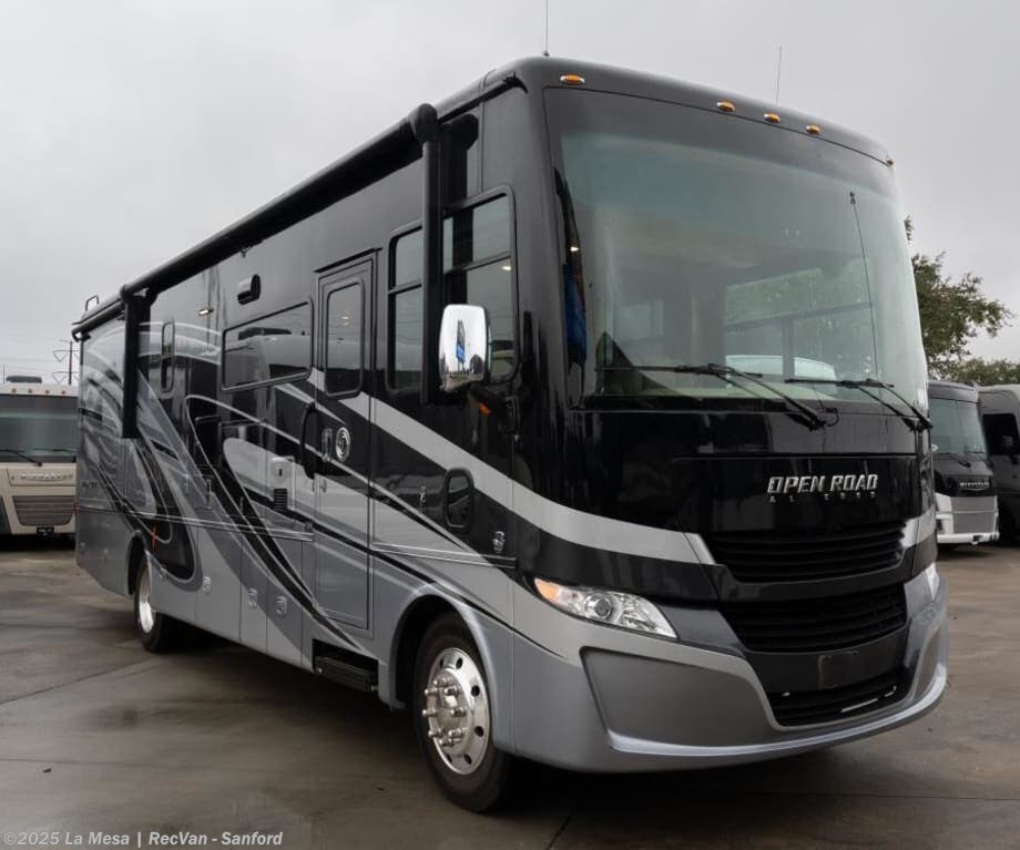 Used 2021 Tiffin Allegro 32SA available in Sanford, Florida