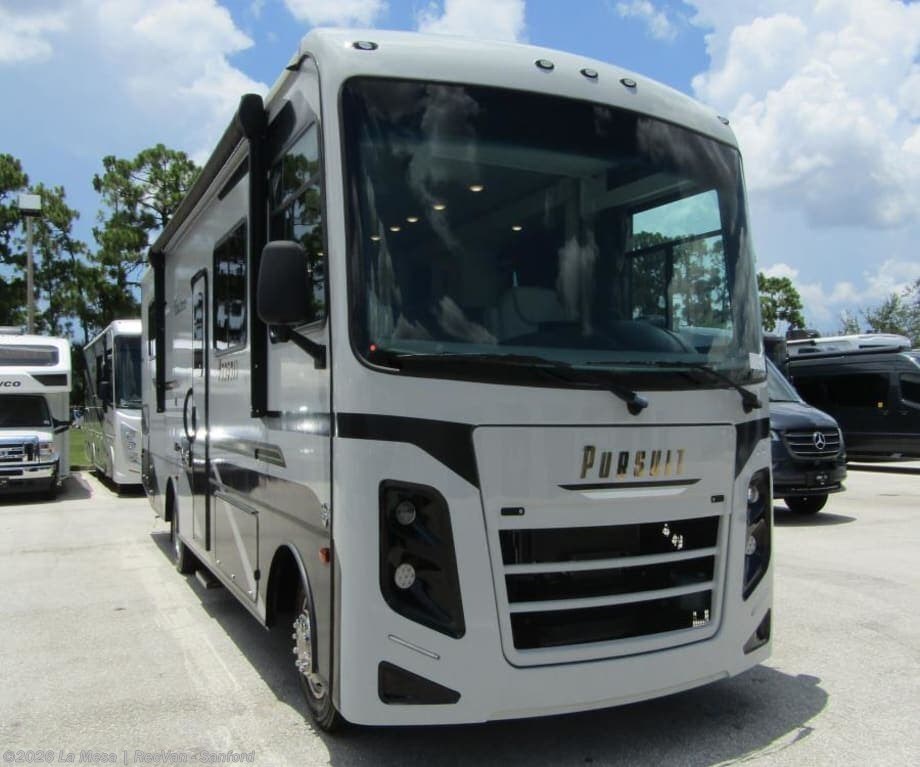 Used 2023 Coachmen Pursuit 29XPSF available in Sanford, Florida