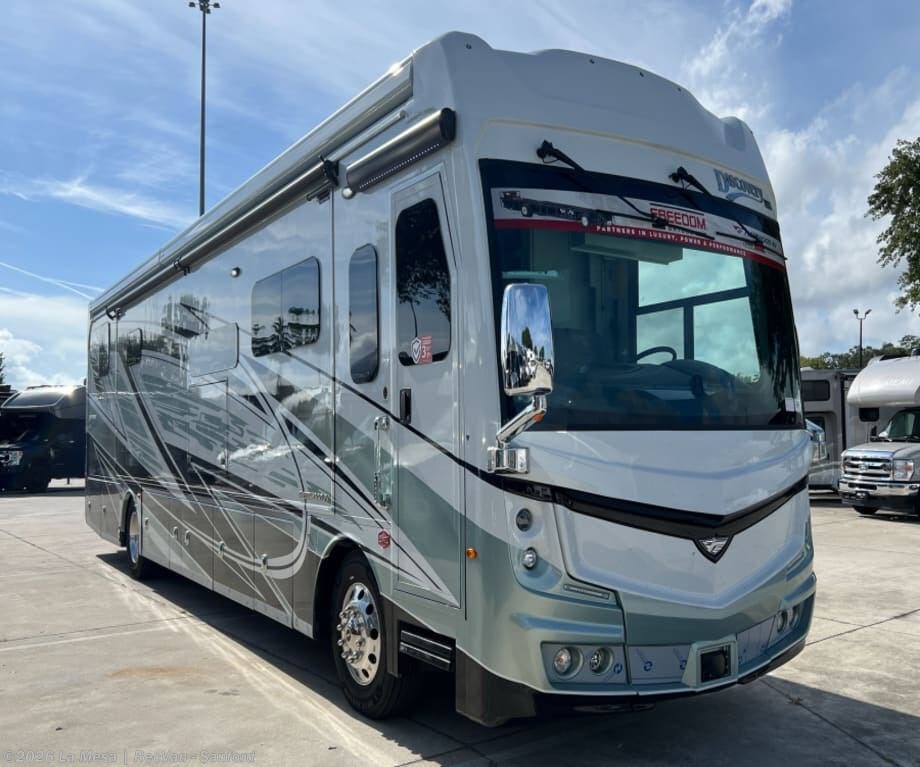 New 2027 Fleetwood Discovery LXE 40M-LXE available in Sanford, Florida