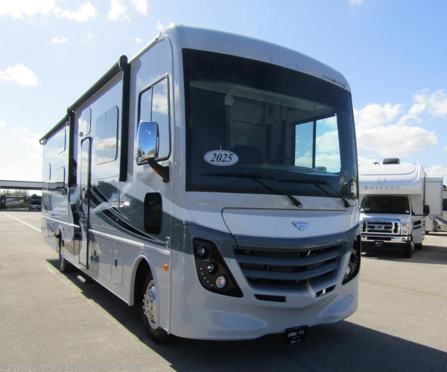 New 2025 Fleetwood Flair 33B6 available in Port St. Lucie, Florida