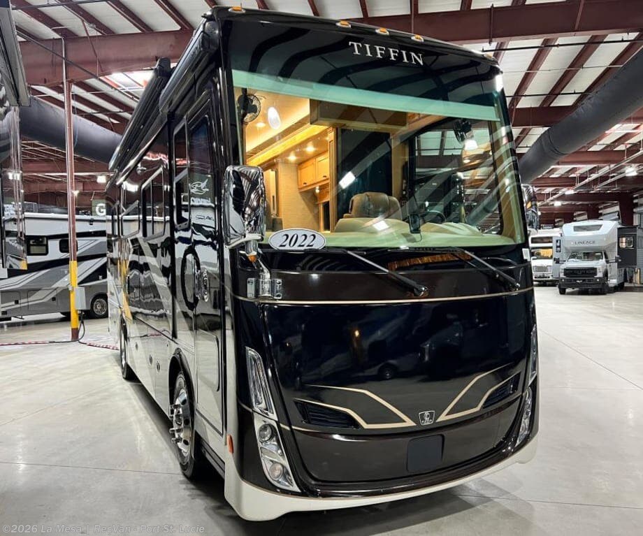 Used 2022 Tiffin  BREEZE 31BR available in Port St. Lucie, Florida