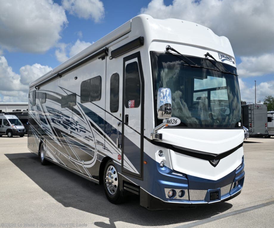 New 2026 Fleetwood Discovery LXE 40M-LXE available in Port St. Lucie, Florida