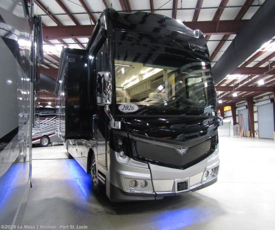 New 2026 Fleetwood Discovery LXE 40M-LXE available in Port St. Lucie, Florida