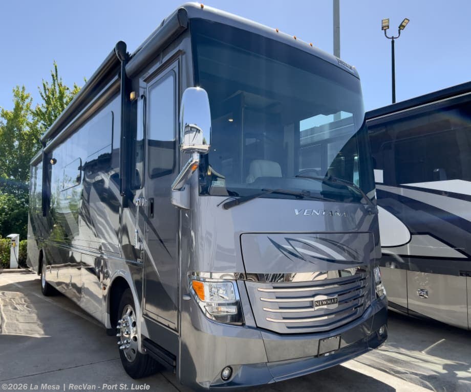 Used 2019 Newmar Ventana 3717 available in Port St. Lucie, Florida