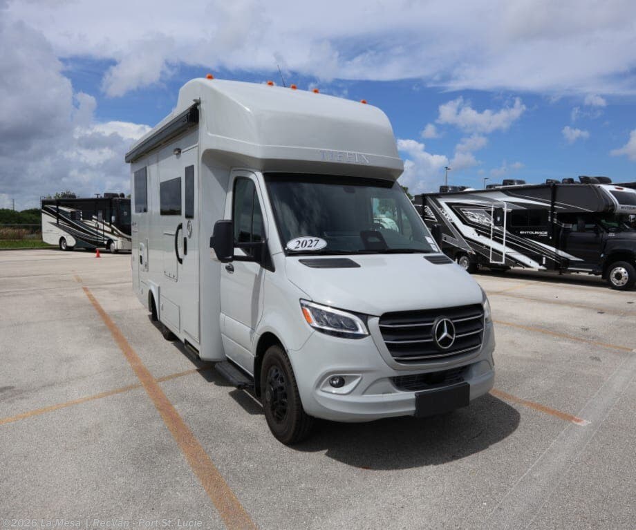 New 2027 Tiffin Wayfarer 25XLW available in Port St. Lucie, Florida