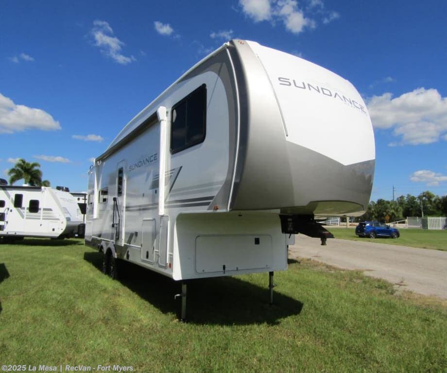 New 2026 Heartland Sundance 27MLOK available in Fort Myers, Florida