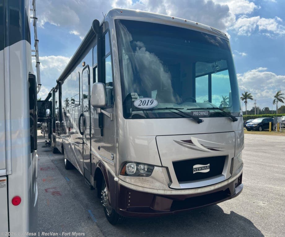 Used 2019 Newmar  BAYSTAR SPORT 3014 available in Fort Myers, Florida
