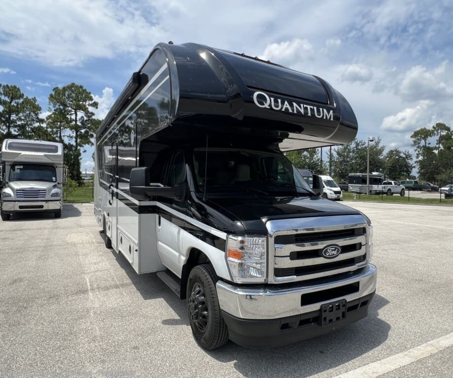 New 2027 Thor Motor Coach Quantum KW29 available in Fort Myers, Florida