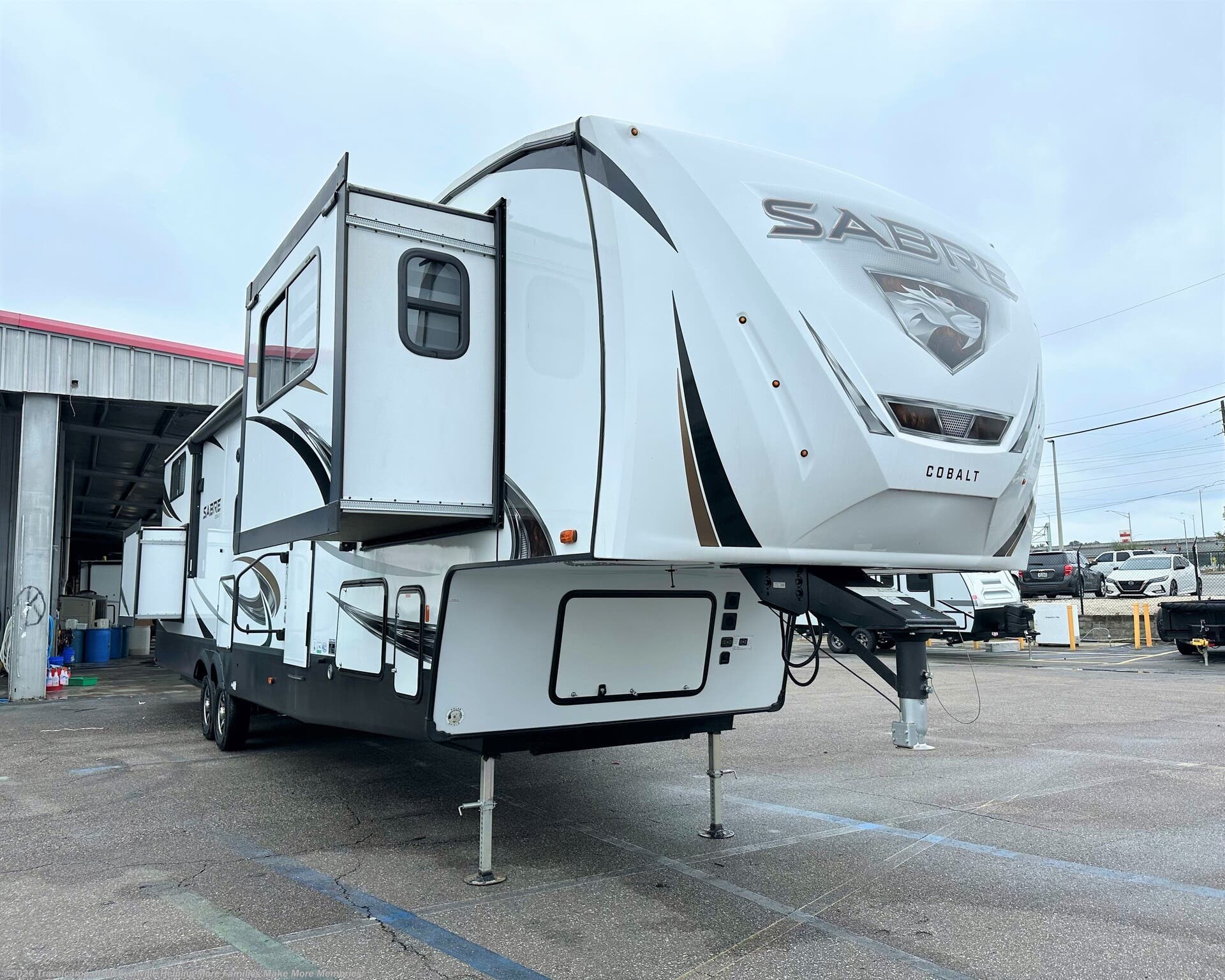Used 2022  Forest River Sabre 37FLL by Forest River from Travelcamp of Jacksonville in Jacksonville, FL