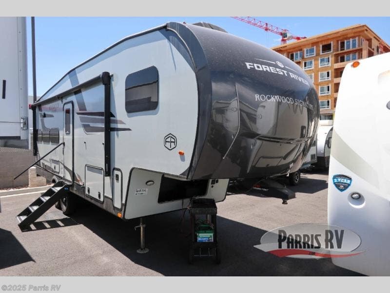 New 2025 Forest River Rockwood Signature R301RKS available in Murray, Utah