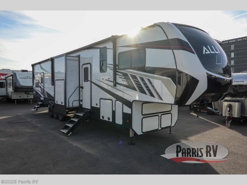Used 2022 Alliance RV Valor 40V13 available in Murray, Utah