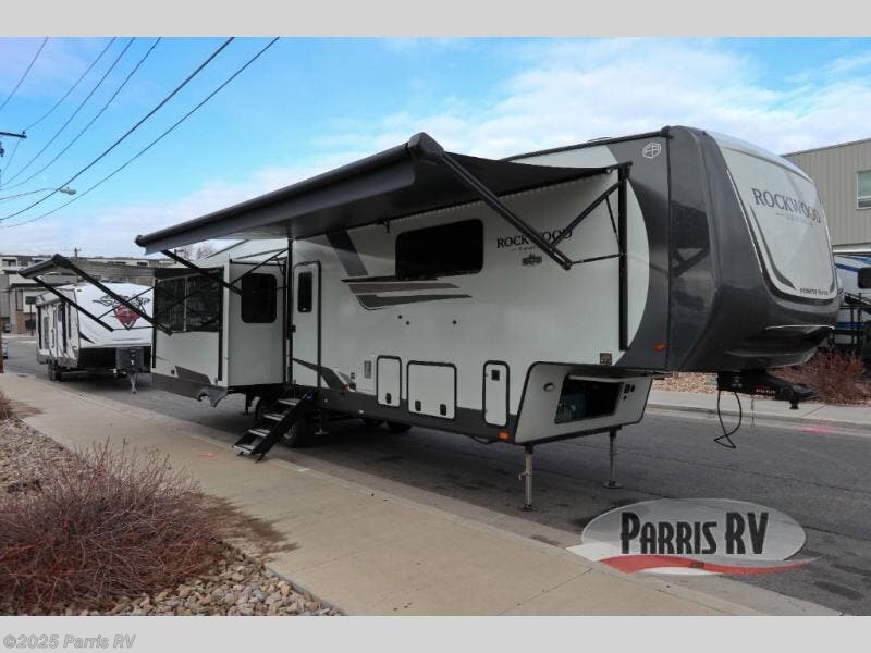 New 2026 Forest River Rockwood Signature 401SFB available in Murray, Utah