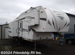 Used 2015 Forest River Rockwood Signature Ultra Lite 8285IKWS available in Friendship, Wisconsin