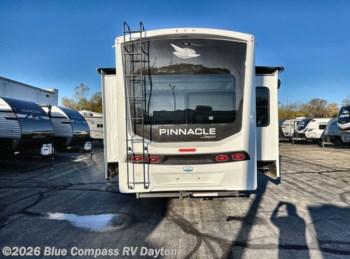 New 2025 Jayco Pinnacle 38KPTS available in New Carlisle, Ohio
