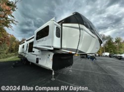 New 2024 Jayco Pinnacle 38FLGS available in New Carlisle, Ohio