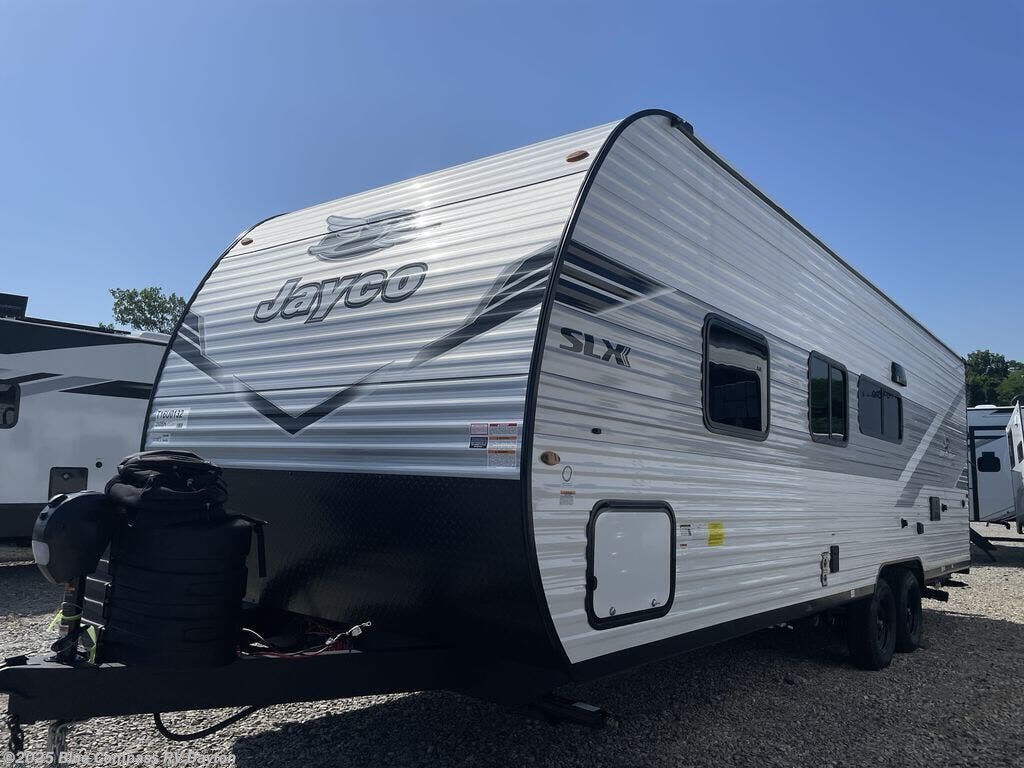 New 2026 Jayco Jay Flight SLX 260BH available in New Carlisle, Ohio