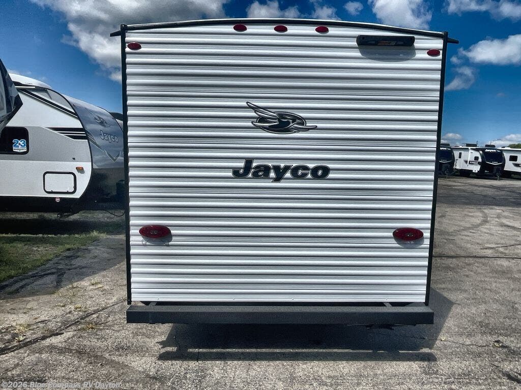 New 2026 Jayco Jay Flight SLX 250BH available in New Carlisle, Ohio