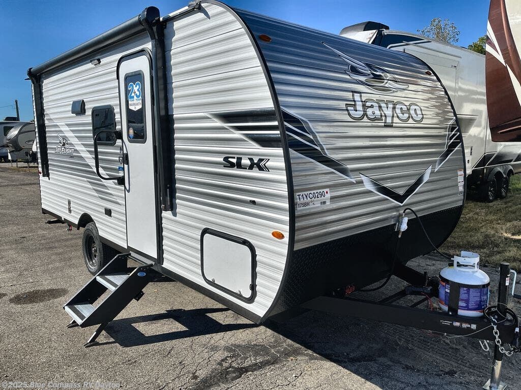 New 2026 Jayco Jay Flight SLX 175BH available in New Carlisle, Ohio