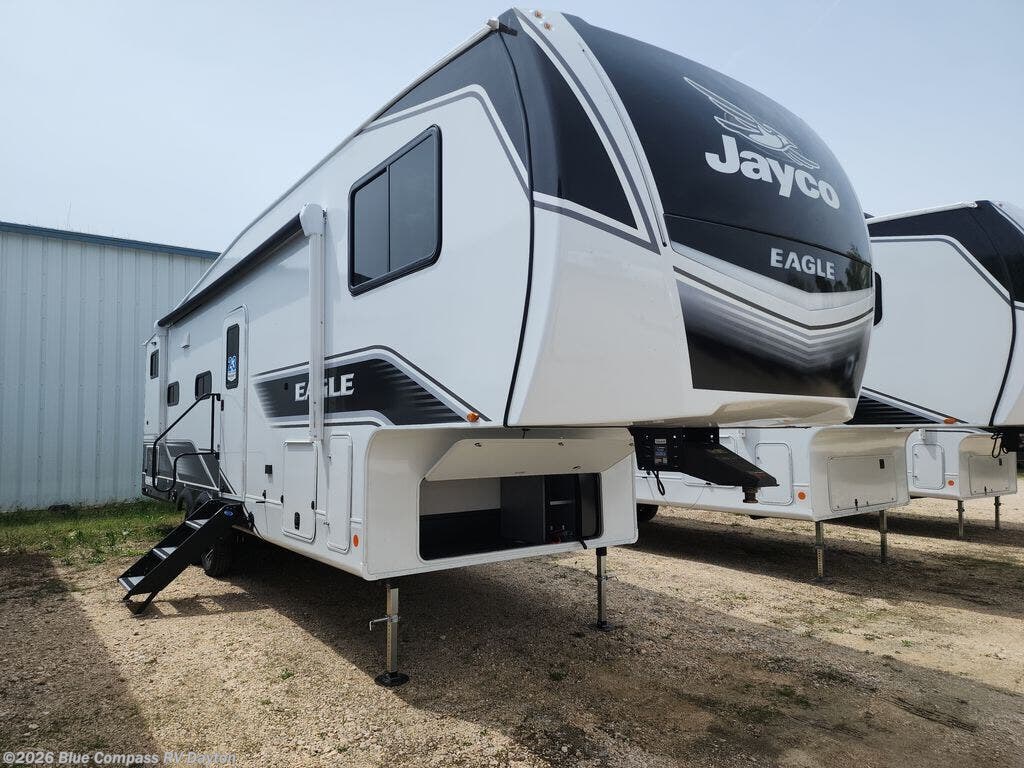 New 2026 Jayco Eagle HT 29DDB available in New Carlisle, Ohio
