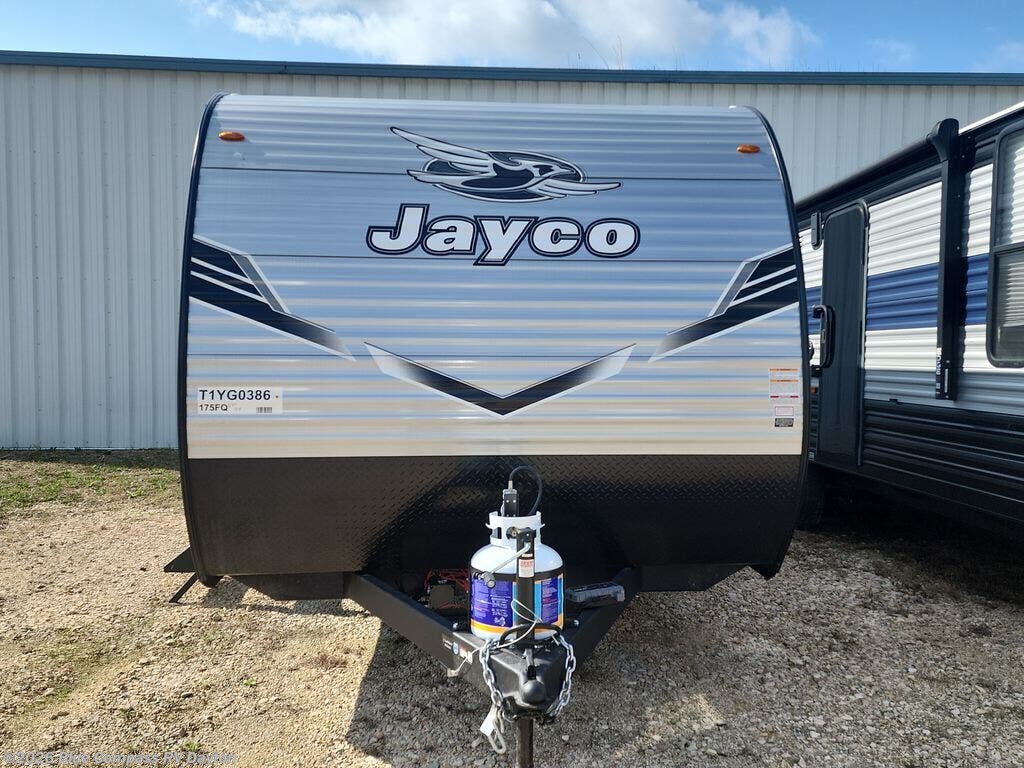 New 2026 Jayco Jay Flight SLX 175FQ available in New Carlisle, Ohio