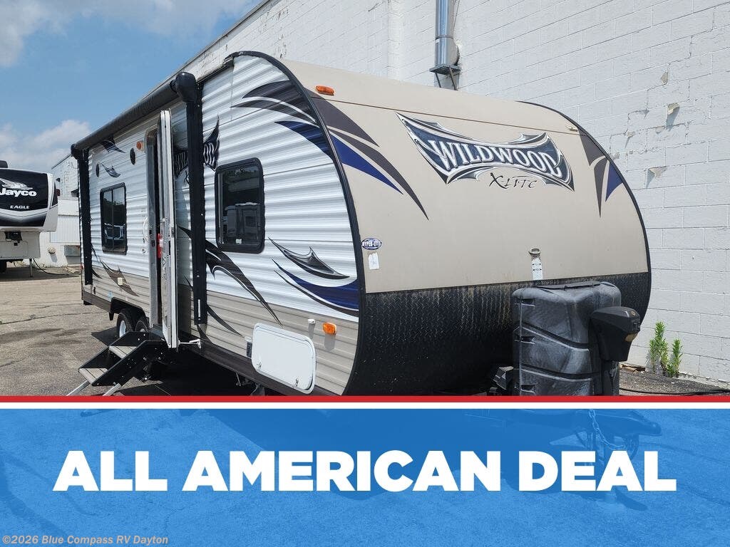Used 2015 Forest River Wildwood 241QBXL available in New Carlisle, Ohio