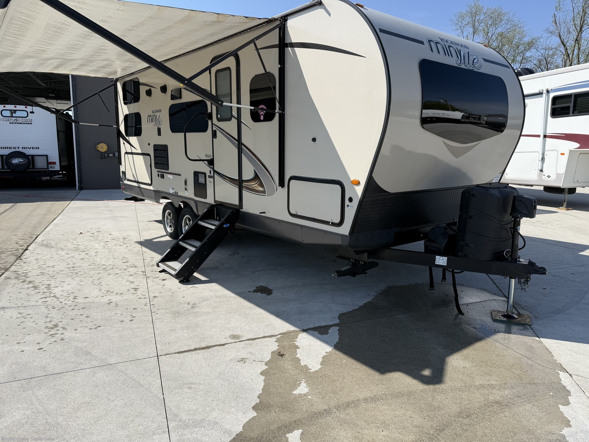 Used 2020 Forest River Rockwood Mini Lite 2509S available in Taylor, Michigan