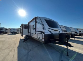 New 2024 Jayco White Hawk 32BH available in Fort Worth, Texas